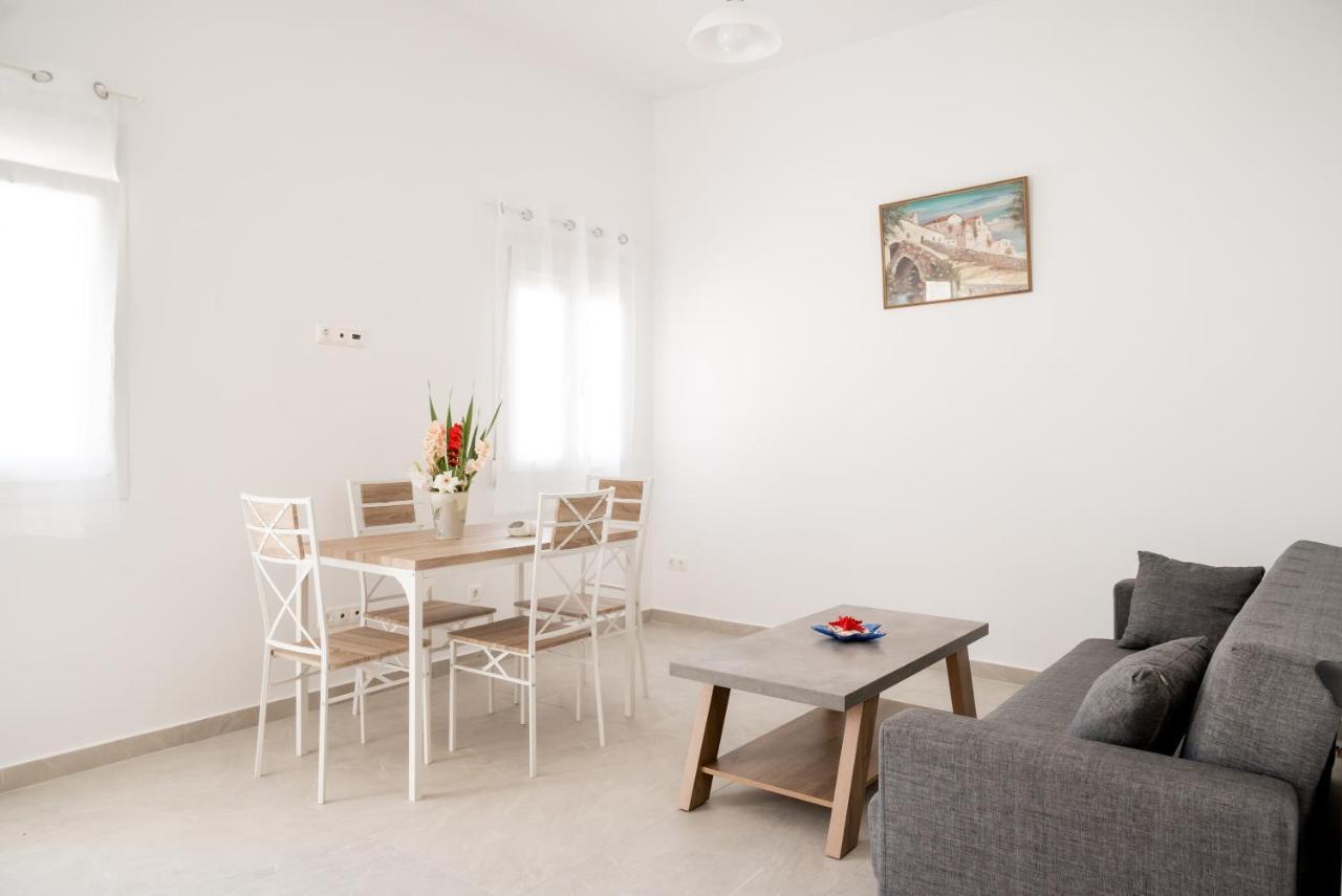 Spilia Apartments & Suites Mykonos Agrári Kültér fotó